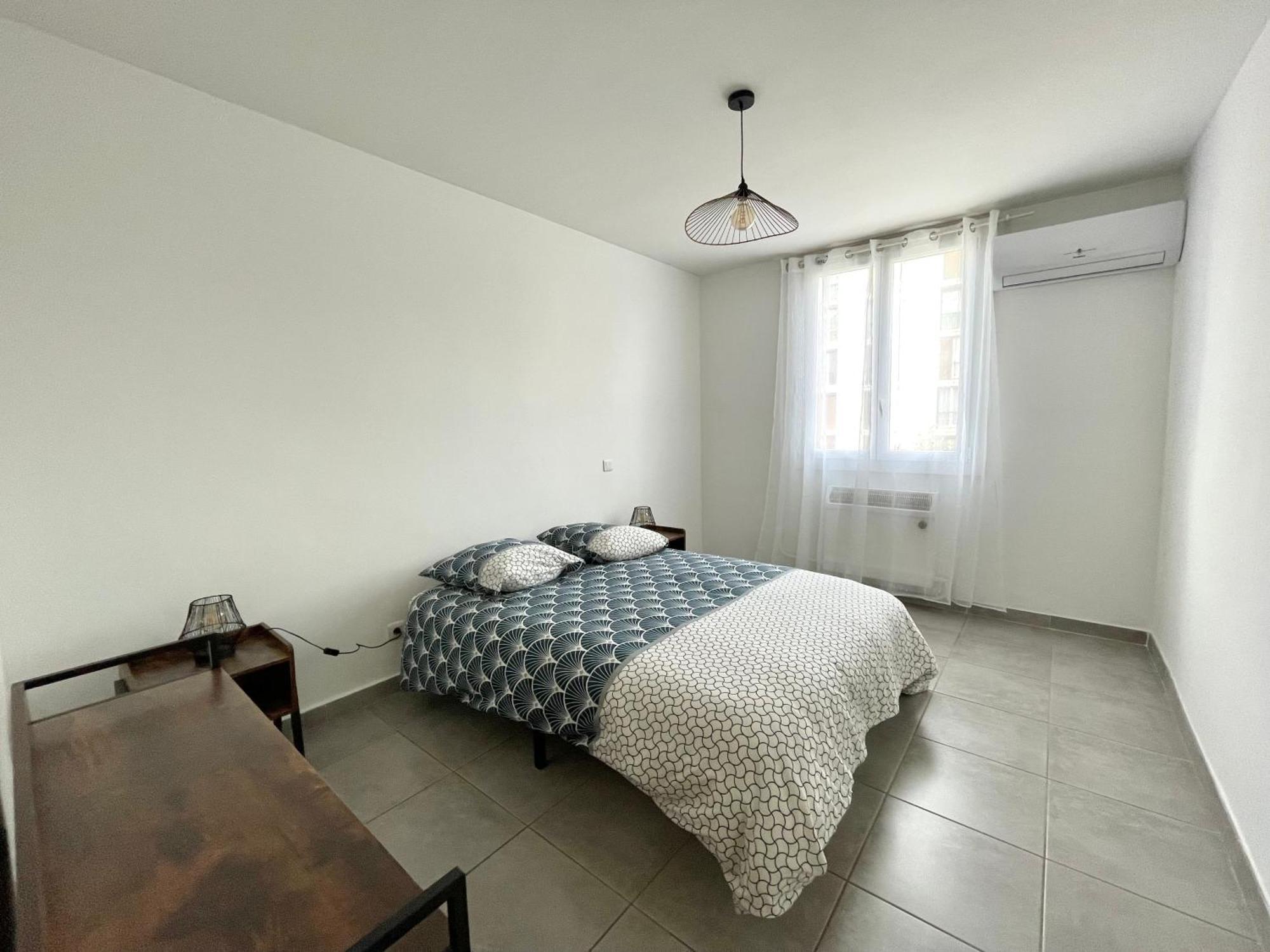 Appart Cosy Sur Salon De Provence Esterno foto
